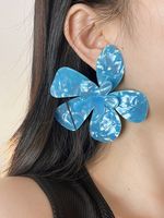 Wholesale Jewelry Classic Style Flower Arylic Gold Plated Plating Ear Studs sku image 2