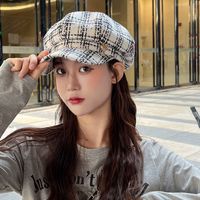 Women's Vintage Style Plaid Curved Eaves Beret Hat main image 5