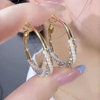 1 Pair Simple Style Solid Color Plating Inlay Copper Artificial Pearls Artificial Diamond Hoop Earrings main image 1