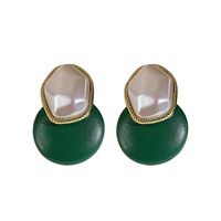 1 Pair Elegant Color Block Inlay Pu Leather Alloy Artificial Pearls Ear Studs main image 5