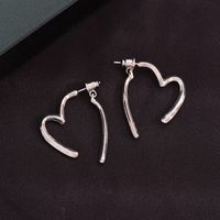 1 Pair Vintage Style Heart Shape Solid Color Alloy Drop Earrings main image 6