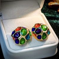 1 Pair Vintage Style Novelty Color Block Alloy Ear Studs main image 1