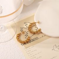 1 Pair Vintage Style Novelty C Shape The Answer Twist Plating Hollow Out Stainless Steel 18K Gold Plated Hoop Earrings main image 5