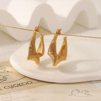 1 Pair Vintage Style Novelty C Shape The Answer Twist Plating Hollow Out Stainless Steel 18K Gold Plated Hoop Earrings main image 4