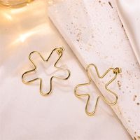 1 Pair Simple Style Flower Plating Stainless Steel 18k Gold Plated Ear Studs main image 3