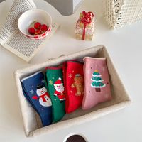 Femmes Style De Bande Dessinée Sapin De Noël Père Noël Bonhomme De Neige Coton Crew Socks Une Paire main image 3
