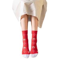 Femmes Style De Bande Dessinée Mignon Père Noël Bonhomme De Neige Wapiti Coton Crew Socks Une Paire main image 2