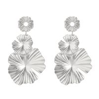 1 Pair Simple Style Flower Plating Alloy 14k Gold Plated Silver Plated Drop Earrings sku image 1