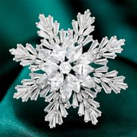 Baroque Style Sweet Snowflake Copper Inlay Zircon Women's Brooches main image 1