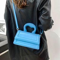 Femmes Toutes Les Saisons Faux Cuir Couleur Unie Élégant Fil À Coudre Carré Fermeture Éclair Boucle Magnétique Sac À Main main image 7