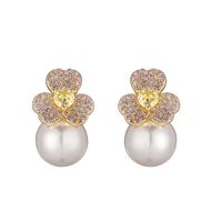 1 Pair Casual Elegant Simple Style Flower Petal Plating Inlay Copper Artificial Pearls Zircon 18k Gold Plated Ear Studs main image 6