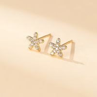 1 Pair Casual Simple Style Shiny Starfish Plating Inlay Copper Artificial Pearls Zircon 18k Gold Plated Ear Studs main image 1