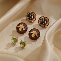 1 Pair Retro Flower Bee Plating Inlay Copper Agate Zircon 18k Gold Plated Ear Studs main image 4
