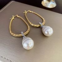 1 Pair Elegant Simple Style U Shape Inlay Imitation Pearl Alloy Zircon Gold Plated Drop Earrings main image 1