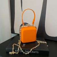 Women's Small All Seasons Pu Leather Solid Color Vintage Style Square Lock Clasp Shoulder Bag sku image 3
