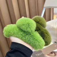 Women's Simple Style Solid Color Plush Hair Claws main image 3