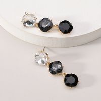 1 Pair Elegant Retro Geometric Inlay Alloy Rhinestones Drop Earrings sku image 4