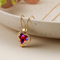 Simple Style Commute Heart Shape Copper 18k Gold Plated Zircon Pendant Necklace In Bulk main image 4