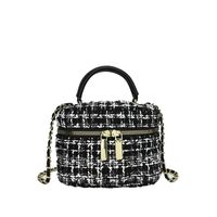 Women's All Seasons Pu Leather Woven Material Plaid Elegant Square Zipper Handbag sku image 2