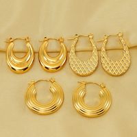 1 Pair Elegant U Shape Gold Plated Stainless Steel Titanium Steel 18K Gold Plated Earrings main image 1