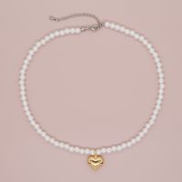 Simple Style Heart Shape Imitation Pearl Alloy Beaded Women's Pendant Necklace main image 5