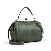 Women's Medium All Seasons Pu Leather Solid Color Classic Style Square Lock Clasp Shoulder Bag main image 3