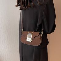 Women's Medium All Seasons Pu Leather Color Block Streetwear Oval Lock Clasp Shoulder Bag main image 6