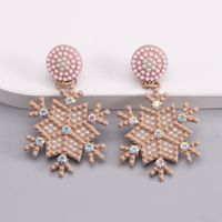 1 Piece Nordic Style Streetwear Snowflake Inlay Alloy Beads Gold Plated Drop Earrings main image 5