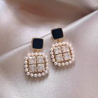 1 Pair Simple Style Geometric Plating Inlay Alloy Zircon Drop Earrings main image 3