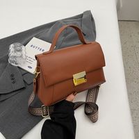Frau Klein Alle Jahreszeiten Pu-leder Einfarbig Vintage-stil Quadrat Flip-cover Handtasche main image 4