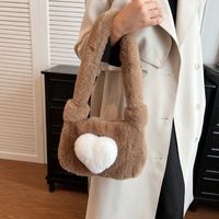 Women's Medium All Seasons Plush Heart Shape Elegant Cute Bucket Lock Clasp Shoulder Bag main image 1