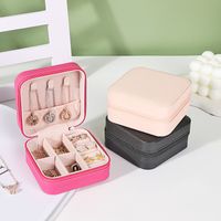 Simple Style Solid Color Flannel Jewelry Boxes main image 3
