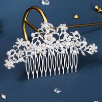 Elegant Lady Shiny Flower Alloy Plating Insert Comb main image 5