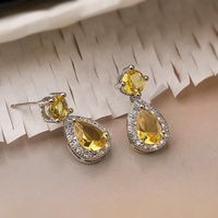 1 Pair Simple Style Commute Geometric Plating Inlay Copper Zircon 18k Gold Plated Drop Earrings main image 2
