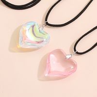 Retro Simple Style Heart Shape Mixed Materials Women's Pendant Necklace main image 4