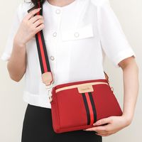 Unisex All Seasons Pu Leather Solid Color Elegant Vacation Sewing Thread Square Zipper Shoulder Bag main image 3