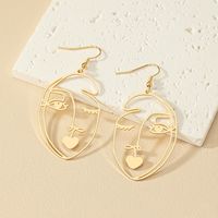 1 Pair Retro Commute Human Face Plating Alloy Gold Plated Drop Earrings main image 5