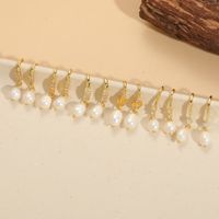 1 Pair Sweet Simple Style Water Droplets Plating Inlay Freshwater Pearl Copper Zircon 14k Gold Plated Ear Hook main image 5
