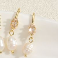 1 Pair Cute Sweet Classic Style Geometric Plating Inlay Freshwater Pearl Copper Zircon 14k Gold Plated Ear Hook main image 2