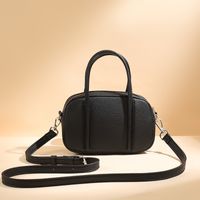 Women's All Seasons Pu Leather Solid Color Elegant Square Zipper Handbag Square Bag sku image 2