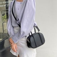Women's All Seasons Pu Leather Solid Color Elegant Square Zipper Handbag Square Bag main image 3