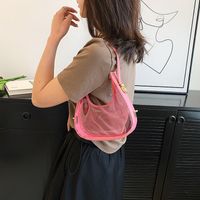 Women's All Seasons Plastic Solid Color Streetwear Dumpling Shape Zipper Underarm Bag main image 3