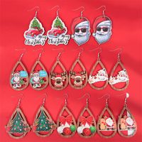 1 Pair Christmas Streetwear Santa Claus Snowflake Elk Arylic Wood Drop Earrings Earrings Ear Studs main image 5