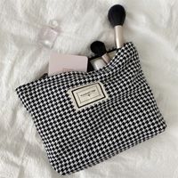 Basic Streetwear Plaid Cotton Polyester Square Makeup Bags main image 4