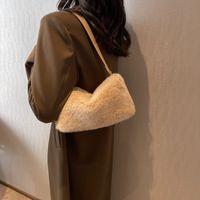 Women's Autumn&winter Plush Solid Color Streetwear Sewing Thread Square Zipper Shoulder Bag main image 5
