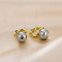 1 Pair Casual Baroque Style Classic Style Irregular Inlay Stainless Steel Artificial Pearls 18k Gold Plated Drop Earrings main image 3