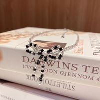 Ig-stil Süss Bogenknoten Künstlicher Kristall Perlen Stricken Frau Halskette sku image 1
