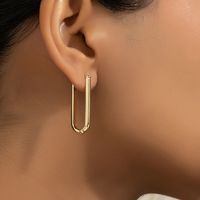 1 Paar Einfacher Stil Klassischer Stil Pendeln U-form Überzug Legierung 14 Karat Vergoldet Ohrringe main image 1