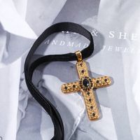 Simple Style Commute Cross Titanium Steel Plating Inlay Zircon 18k Gold Plated Pendant Necklace main image 1