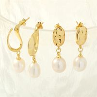 1 Paar Elegant Einfacher Stil Irregulär Überzug Inlay Kupfer Perle 18 Karat Vergoldet Tropfenohrringe main image 1